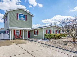 13 S Ensign Dr, Little Egg Harbor, NJ