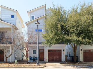 2703 Halcyon Dr, Austin, TX 78702
