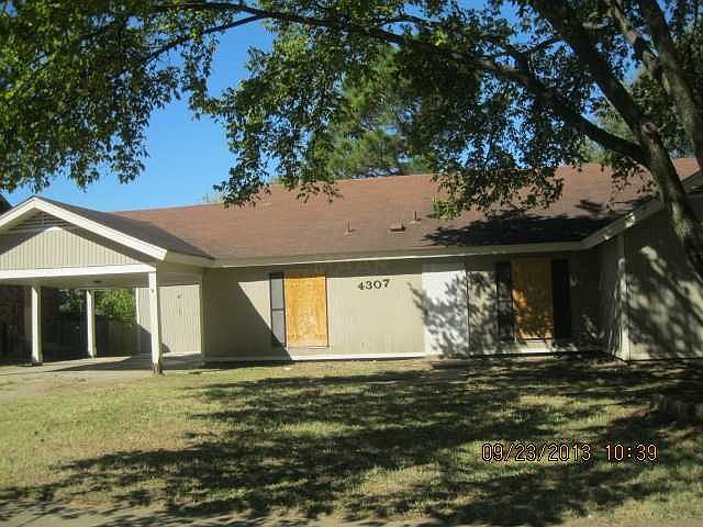 1st image of 4307 Crescent Park Dr