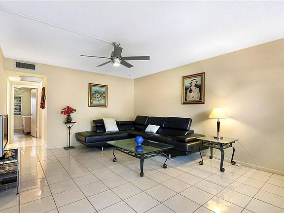 2nd image of 139 Tilford Place #139