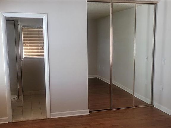 4th image of 3223 SW Sunset Trace Cir