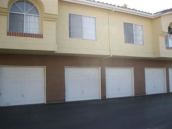 2nd image of 179 Alicante Aisle #235