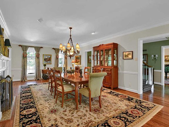 5th image of 8 Country Life Acres