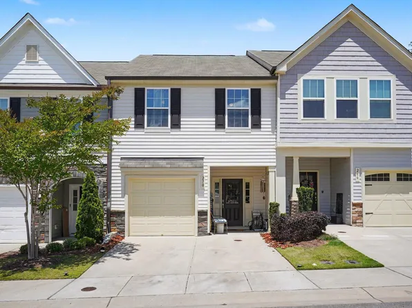 270 E Porthaven Way, Clayton, NC 27527