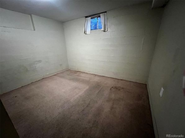 denver-colorado-444262140 picture