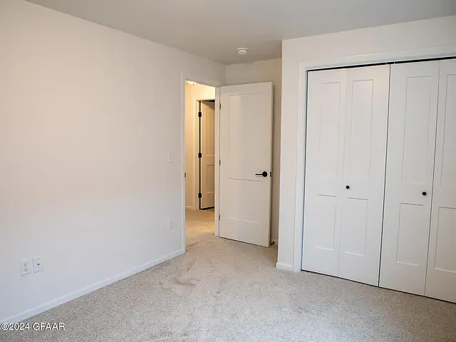 372 Wren Dr — Photo 22