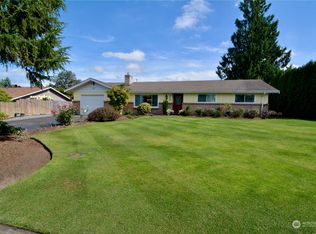 2943 Olympic Pl, Enumclaw, WA 98022