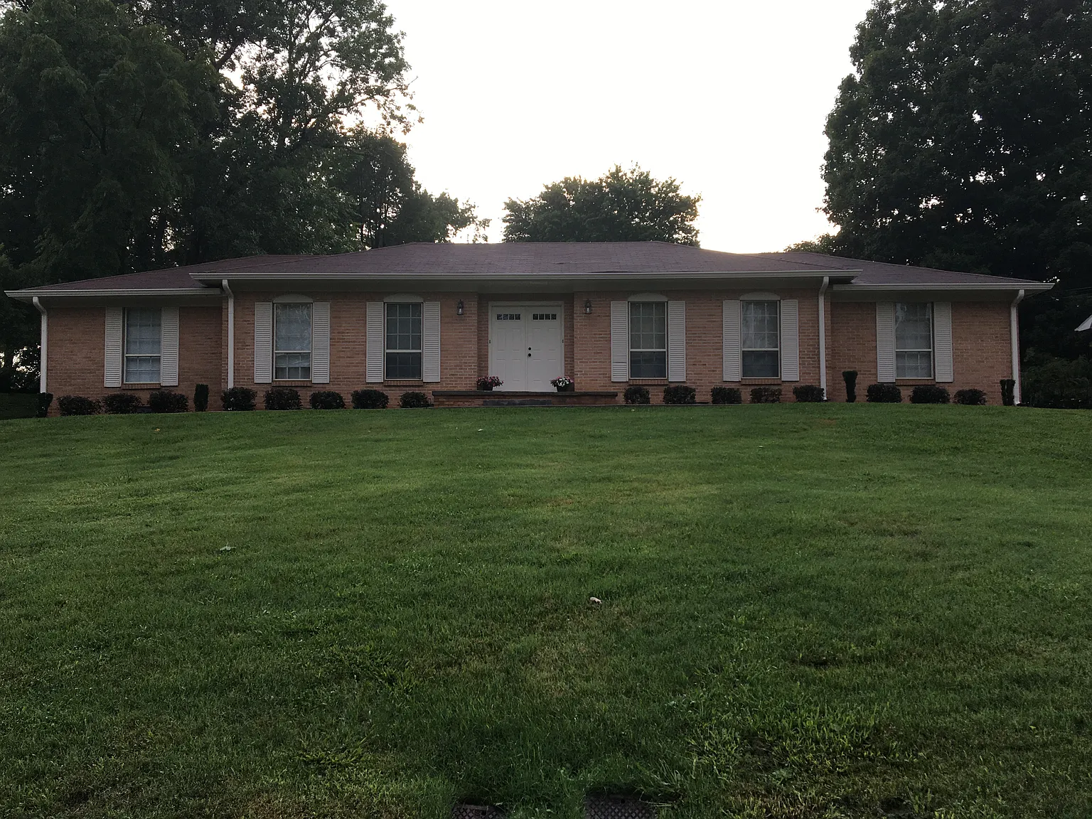 2 bed, 904 sqft, $1,550 — Photo 2