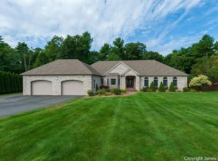 33 Willow St, Belchertown, MA 01007