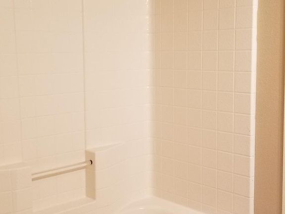 5th image of 26473 Prairie Ln