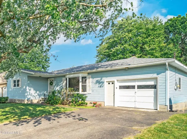 26 Crisafulli Drive, Albany, NY 12205