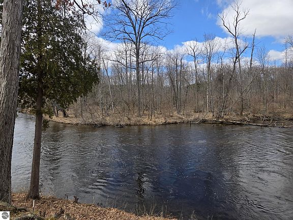 2nd image of 5172 W Pickard Rd
