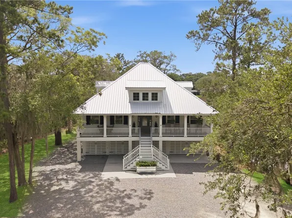 7502 Central Avenue, Savannah, GA 31406