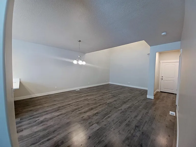 2021 N 3960 W — Photo 38