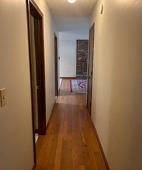 93 Laurelwood Dr — Photo 8