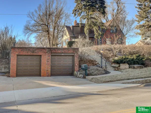 5909 Blondo St, Omaha, NE 68104