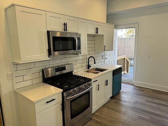 3rd image of 589 Haverhill St #1
