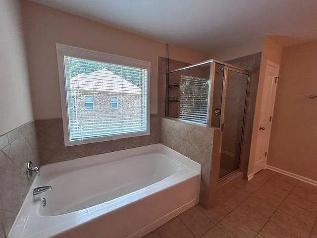 308 Fieldhouse Cir SW — Photo 33