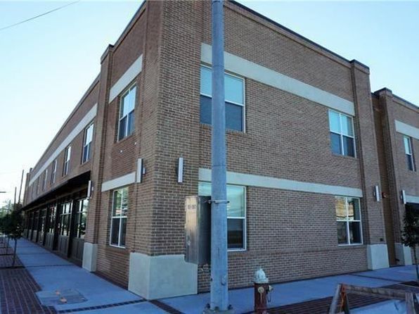 211 S Cypress St APT B