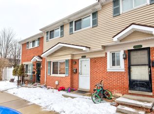 25634 Lexington Ln UNIT 176, Roseville, MI 48066
