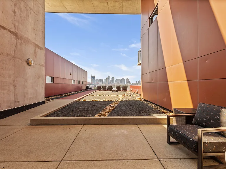 2115 Yeaman Pl #316 — Photo 73