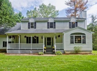 46 Little Alum Rd, Brimfield, MA 01010