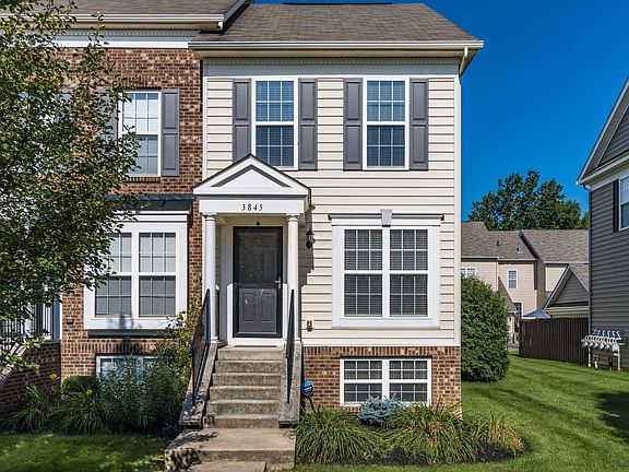 3rd image of 3845 Dowitcher Ln #69-3845