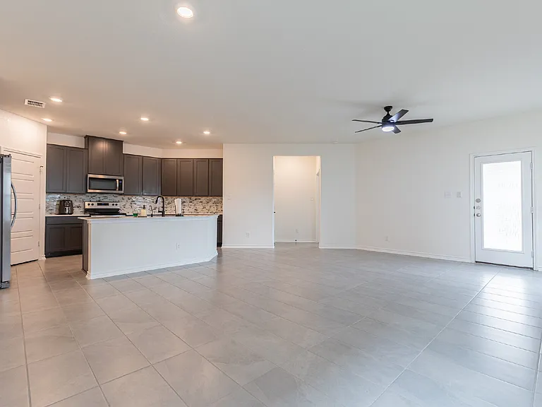 14851 Wild Hog Way — Photo 4