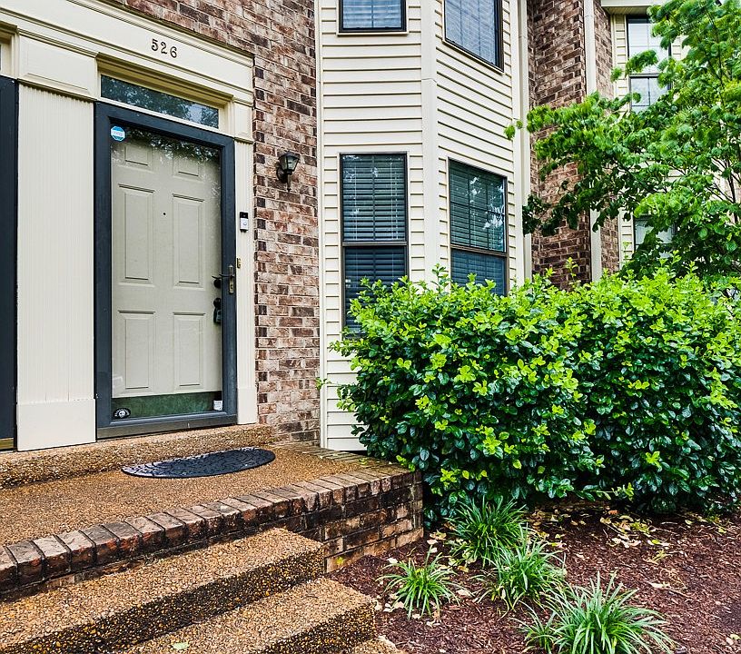 1st image of 526 Thomas Jefferson Cir