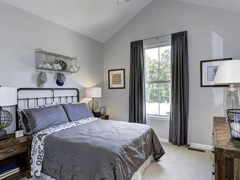7567 Arundel Woods Dr — Photo 58