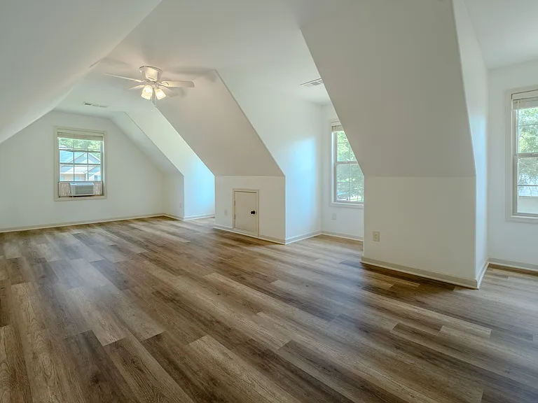 115 Cypress Pl — Photo 24