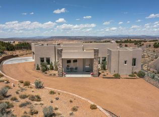2 Tiwa Trl, Placitas, NM 87043