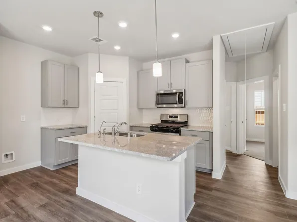 18718 Timber Glen Dr, Montgomery, TX 77316