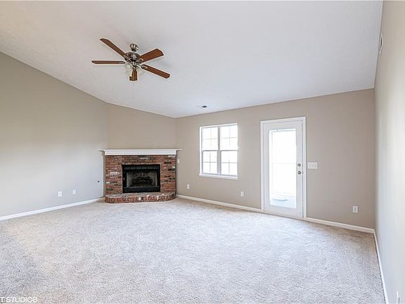 5th image of 6511 Bayside Dr #17