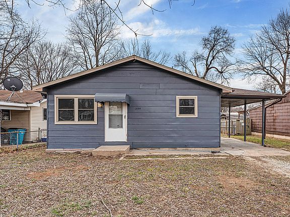 2nd image of 1500 W Hamilton Street