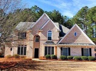 28 Hidden Woods Ln, Newnan, GA 30265