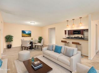 109 Fieldcrest St APT 101, Ann Arbor, MI 48103