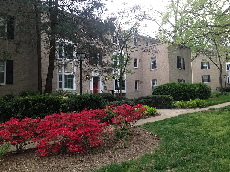 708 S Arlington Mill Dr #203 — Photo 8