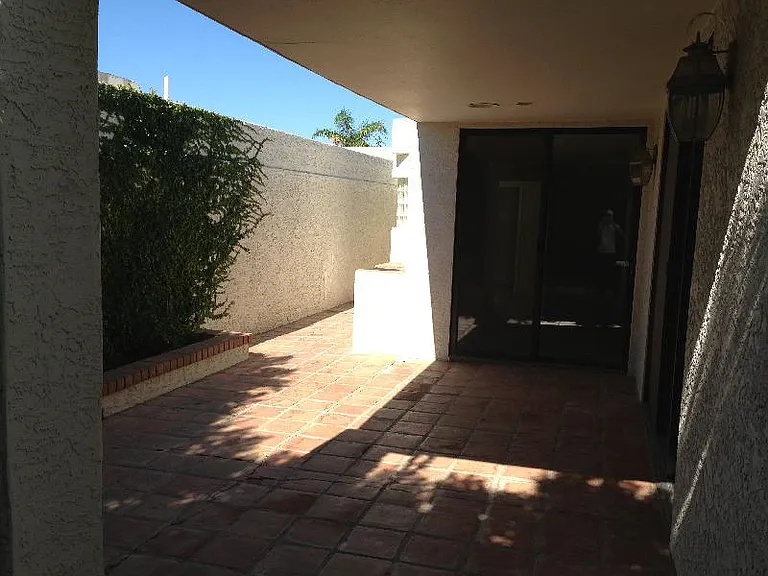 4835 N 35th Pl — Photo 41