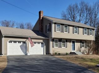 82 Neck Hill Rd, Hopedale, MA 01747