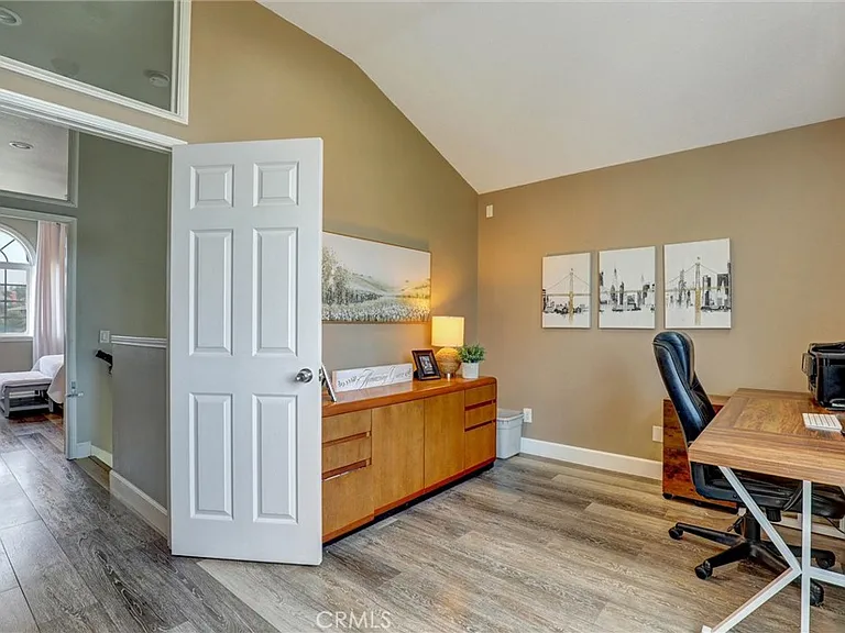 25262 Tasman Rd — Photo 30