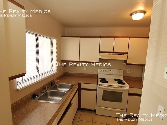 2nd image of 133 Jones Ln APT B