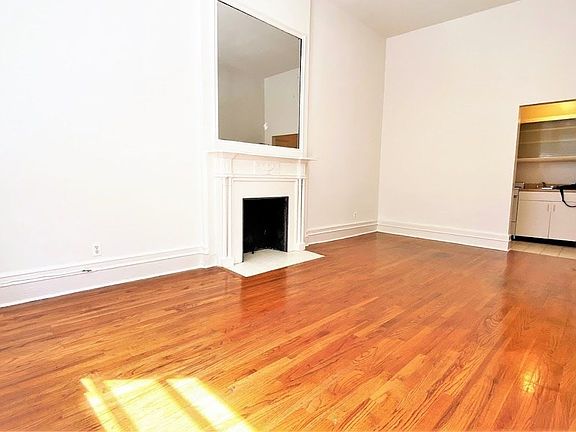 2nd image of 325 W 87th St #2F