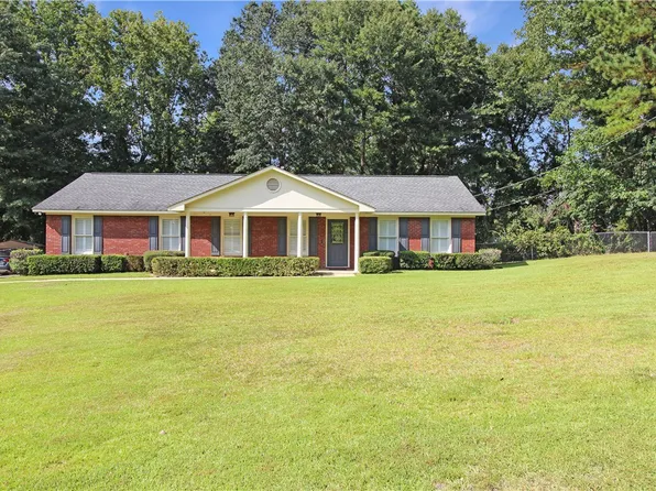 76 Lee Road 418, Opelika, AL 36804