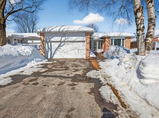1032 Dominion Ave, Midland, ON L4R 1S9