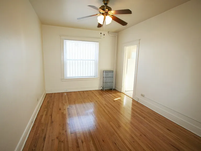 1415 E 9th Ave #3 — Photo 2