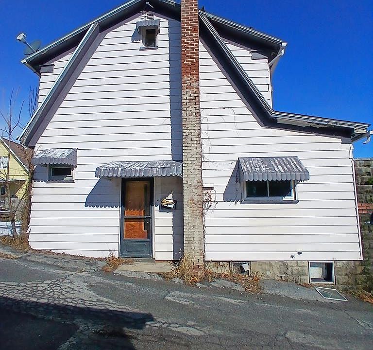 1st image of 538 Summit Ave