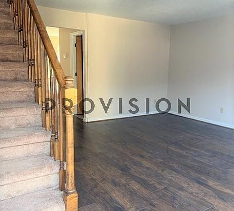 3rd image of 3810 Thrushwood Dr