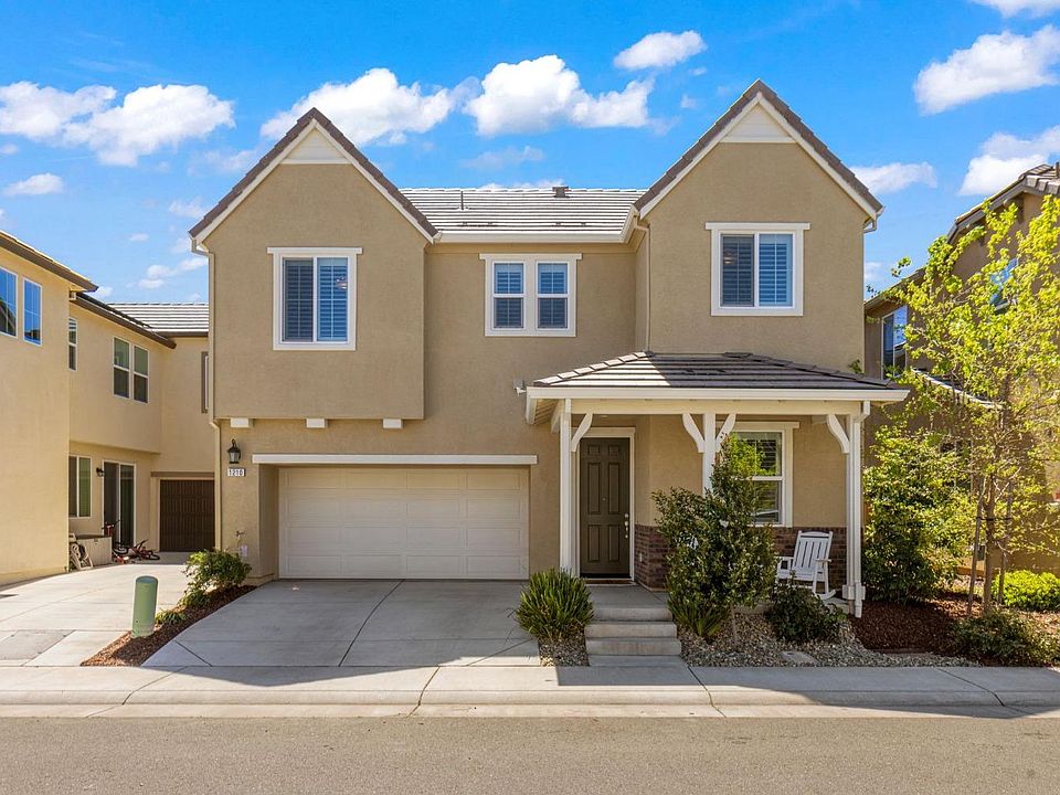 1st image of 1210 Starflower Ln