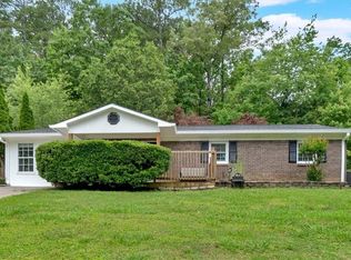 305 Beamer Cir SW, Calhoun, GA 30701